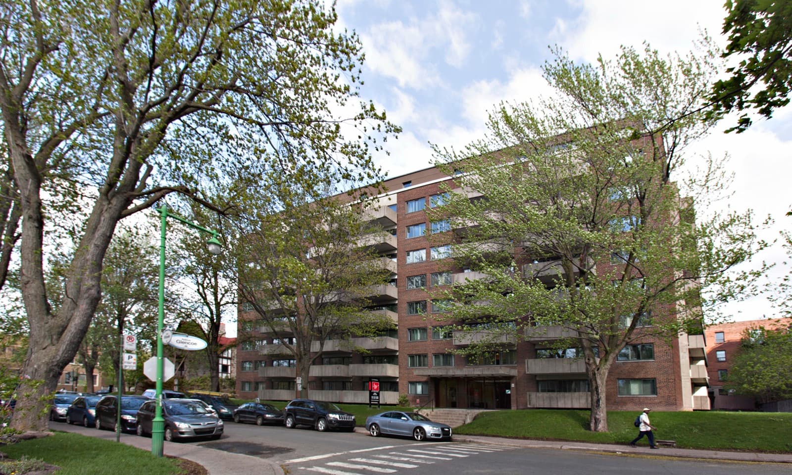 50 Willowdale